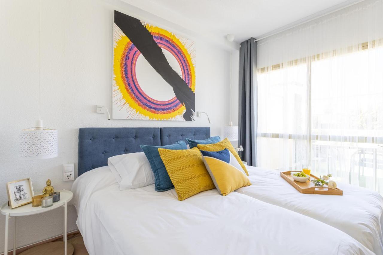 Oleholidays 325 Romana Playa Vistas Al Mar 马尔韦利亚 外观 照片